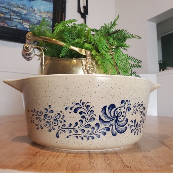 Vintage PYREX Homestead Pattern Casserole Dish | Blue and Tan 475-B 2.5 litres - Picture 2 of 16